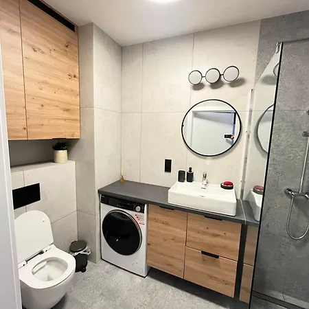 Piekny, Nowy Lesnych Skrzatow W Poznaniu Apartment *